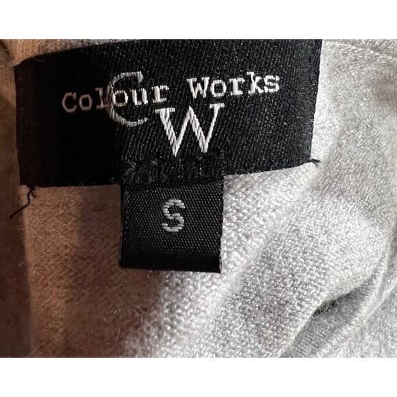 Colour Works Grey Sweater - Picture 7 of 7